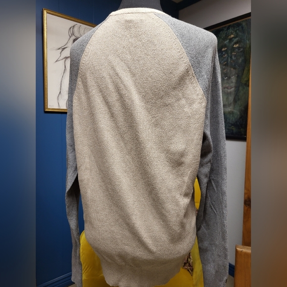 Banana Republic Thick Shirt Light Sweater Size M - Picture 5 of 6